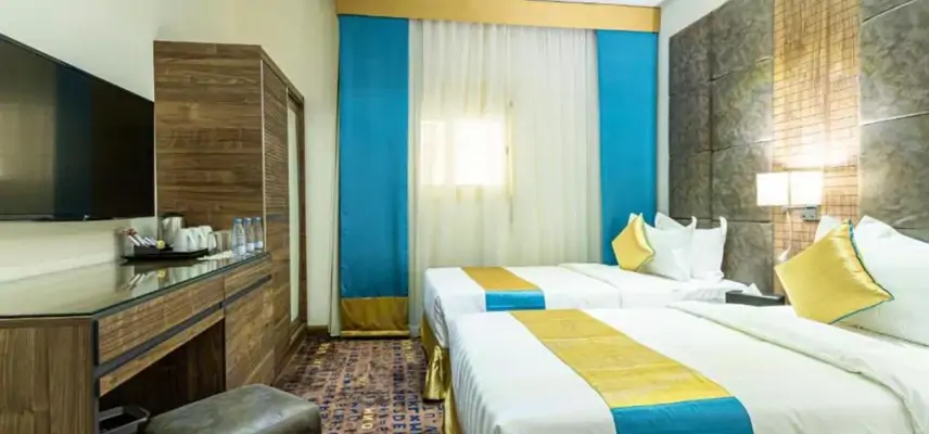 Y Platinum Hotel image